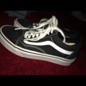 Unisex Black/White Vans Ward
